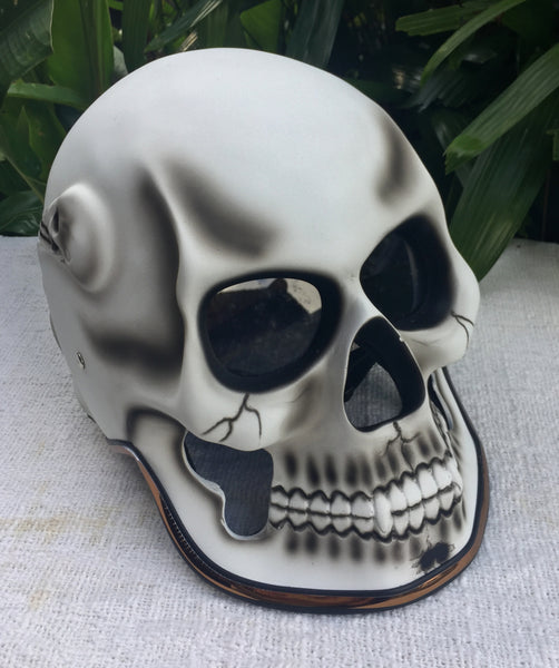 Wearable Pointy White Skull Helmet 