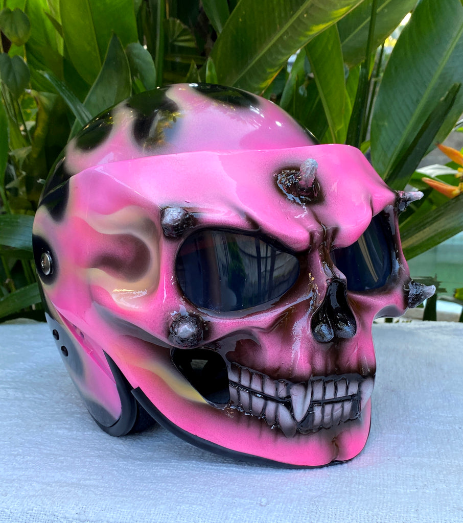 Ladies Motorcycle Skull Helmet Girl Helmet Skull Design with pink Flames